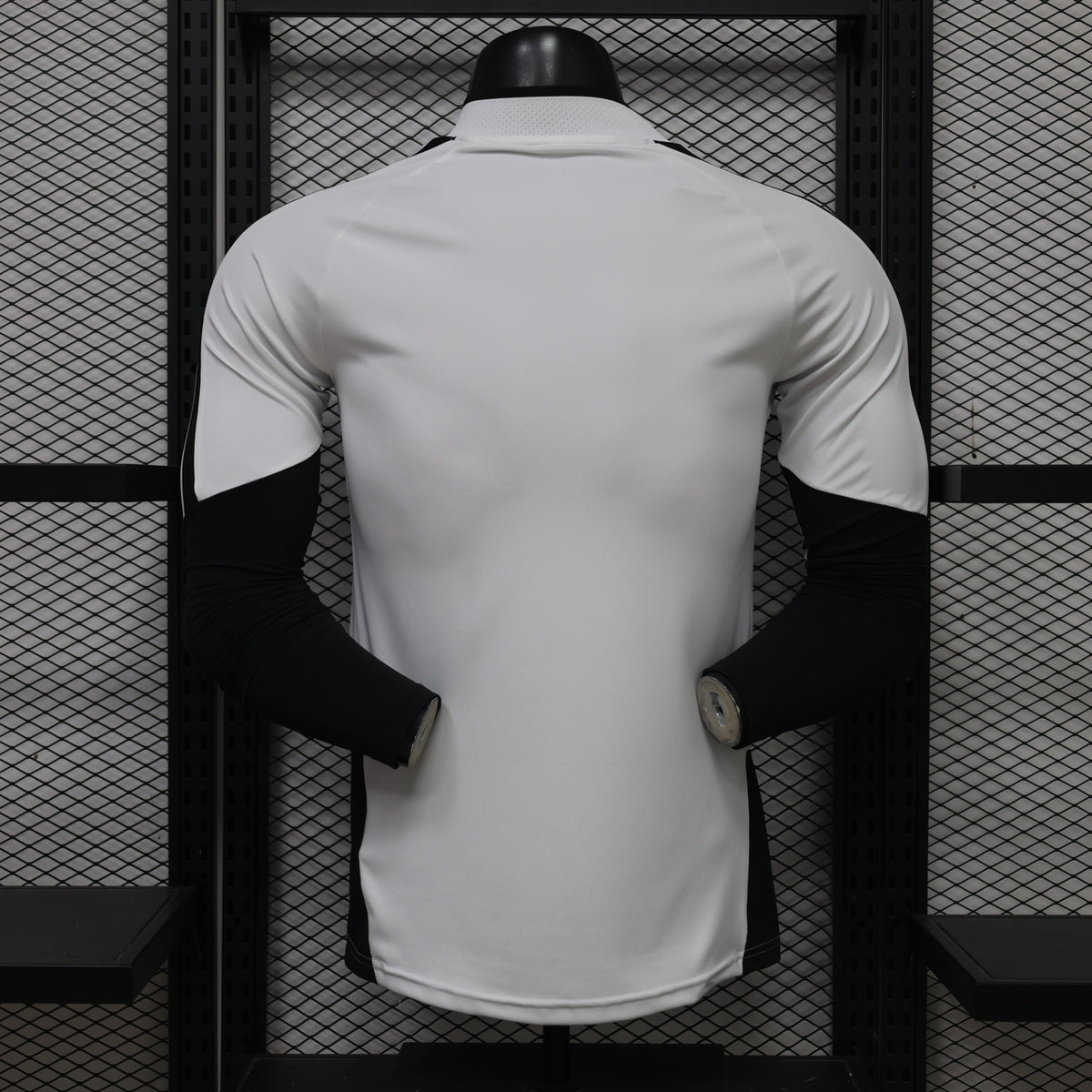 2026-27 Liverpool Training Long Sleeve Player S-3XL