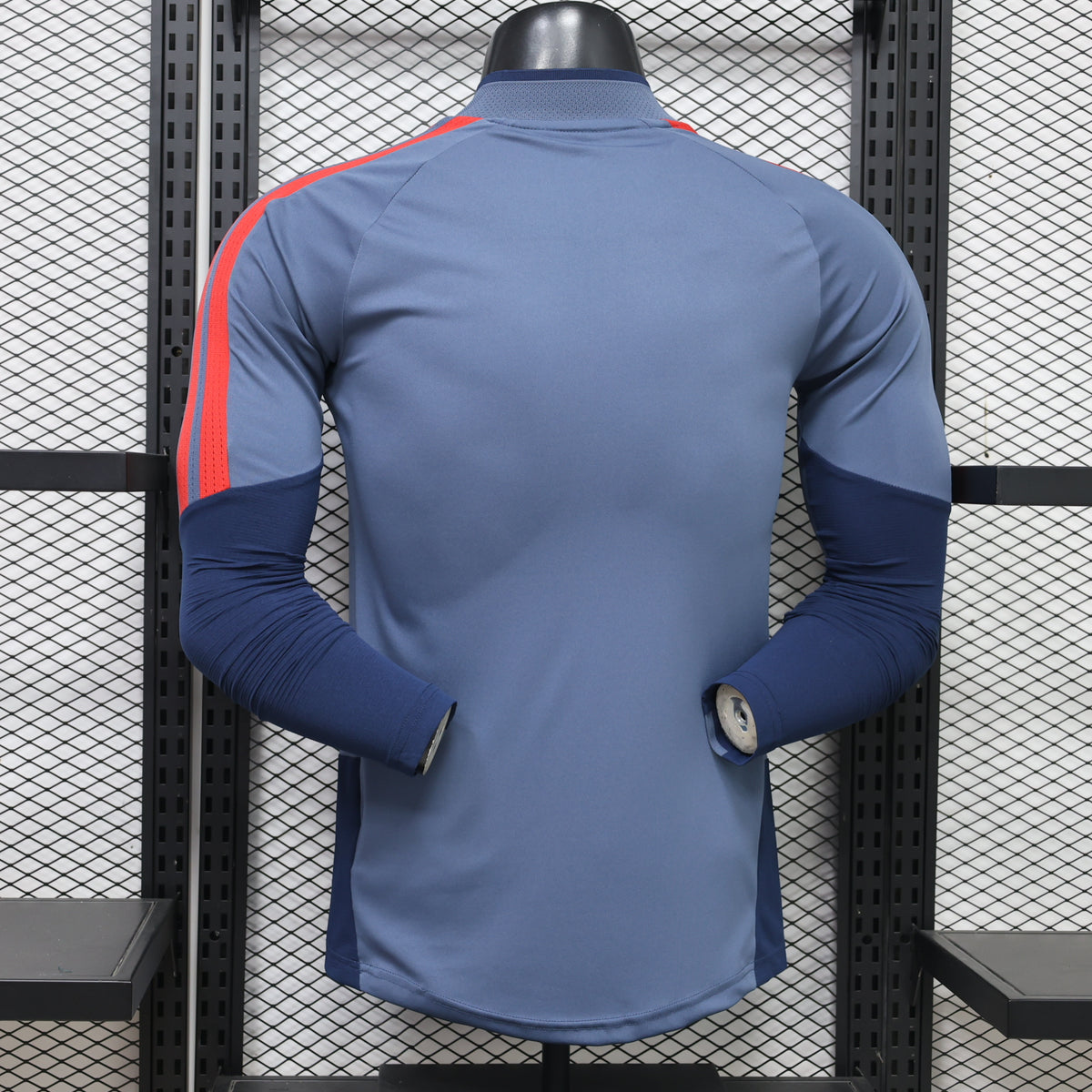 2026-27 Bayern Long Sleeve Player S-3XL