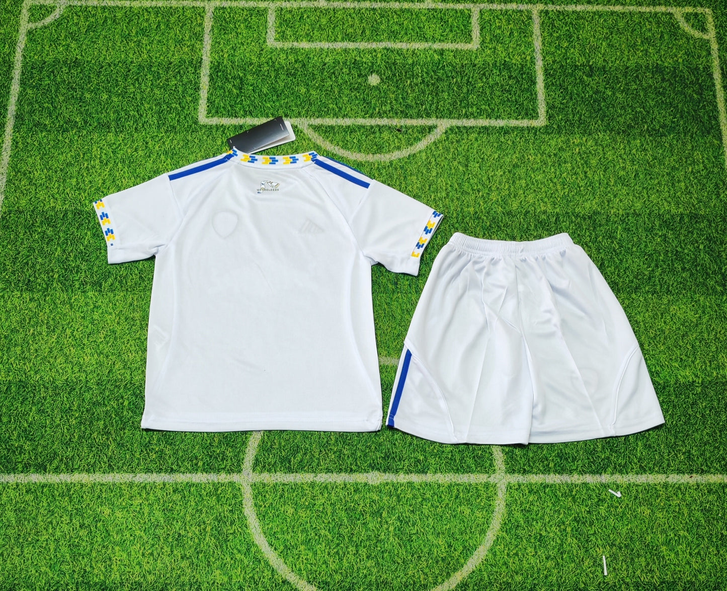 2024-25 Leeds United Local NIÑOS 16-28