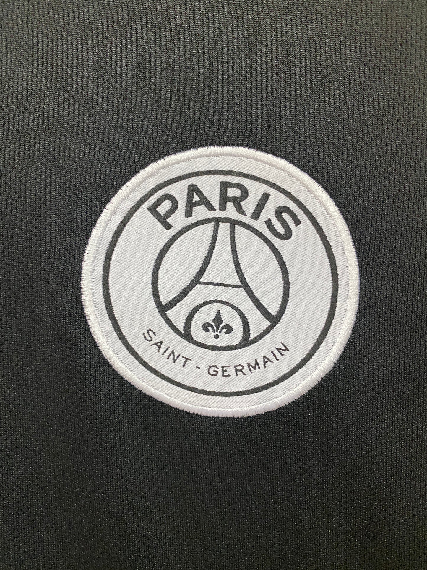 2018-19 París negro retro S-2XL