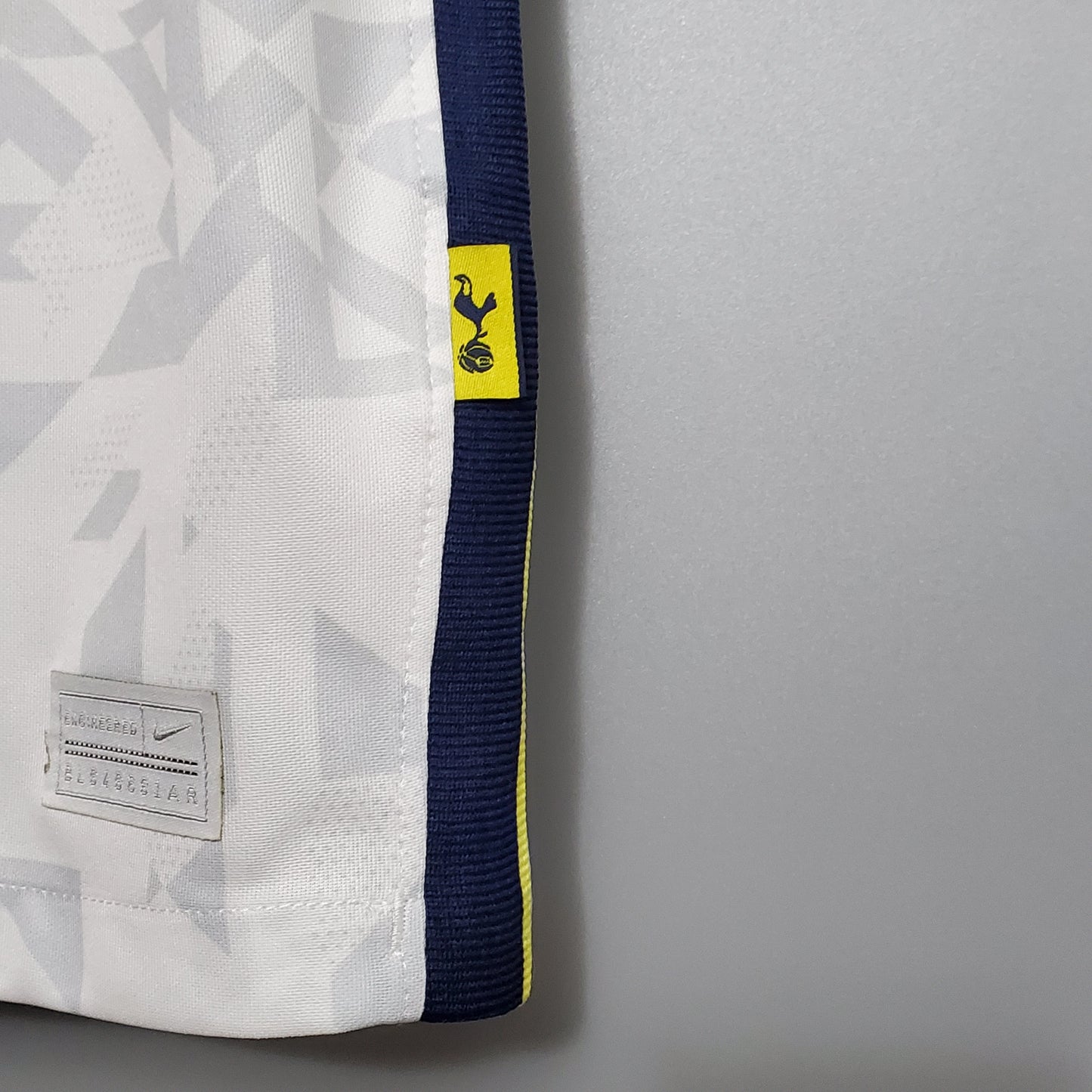 Camiseta retro local del Tottenham 2020-21 (talla S-2XL)