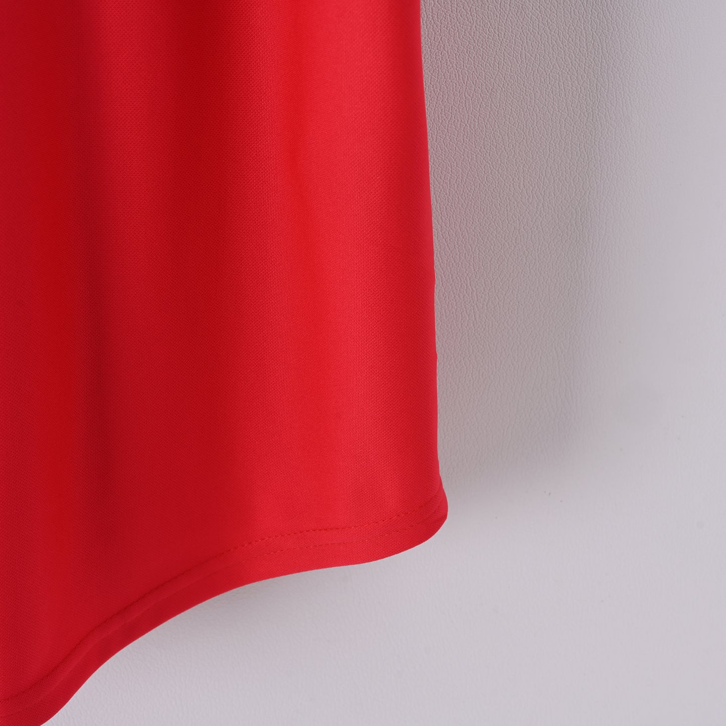 Camiseta retro local del Liverpool 2005-06 (tallas S-XXL)