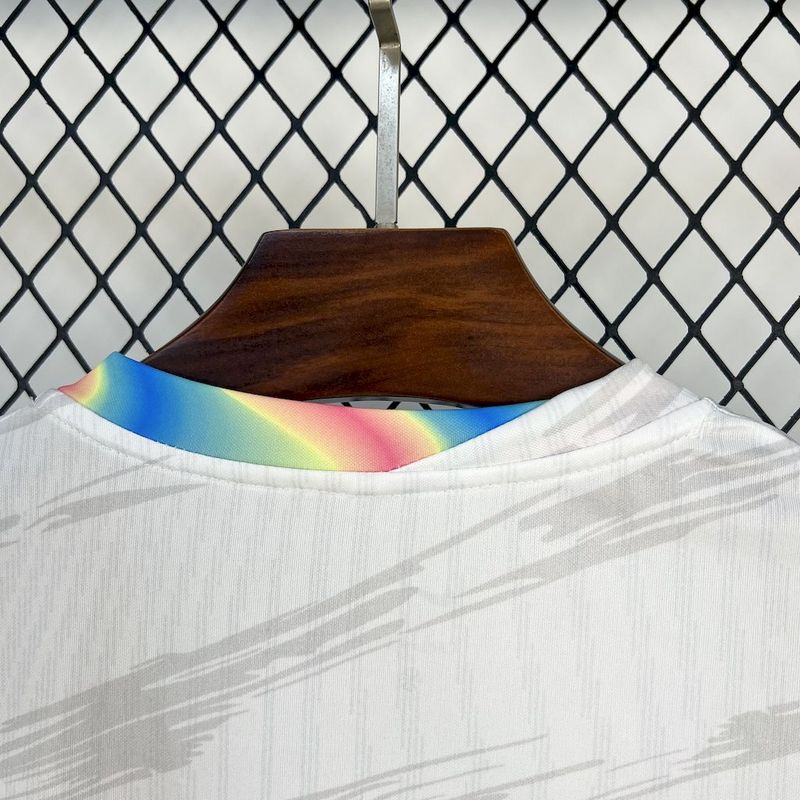 Edición conjunta Barcelona White 2025-26 S-4XL