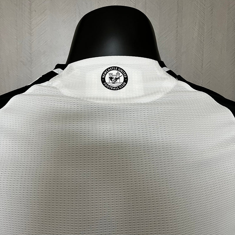 Camiseta local del Newcastle 2024-25 (talla S-XXL)