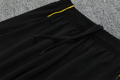 Conjunto de entrenamiento rojo del Barcelona 2024-25 (tallas S-2XL)