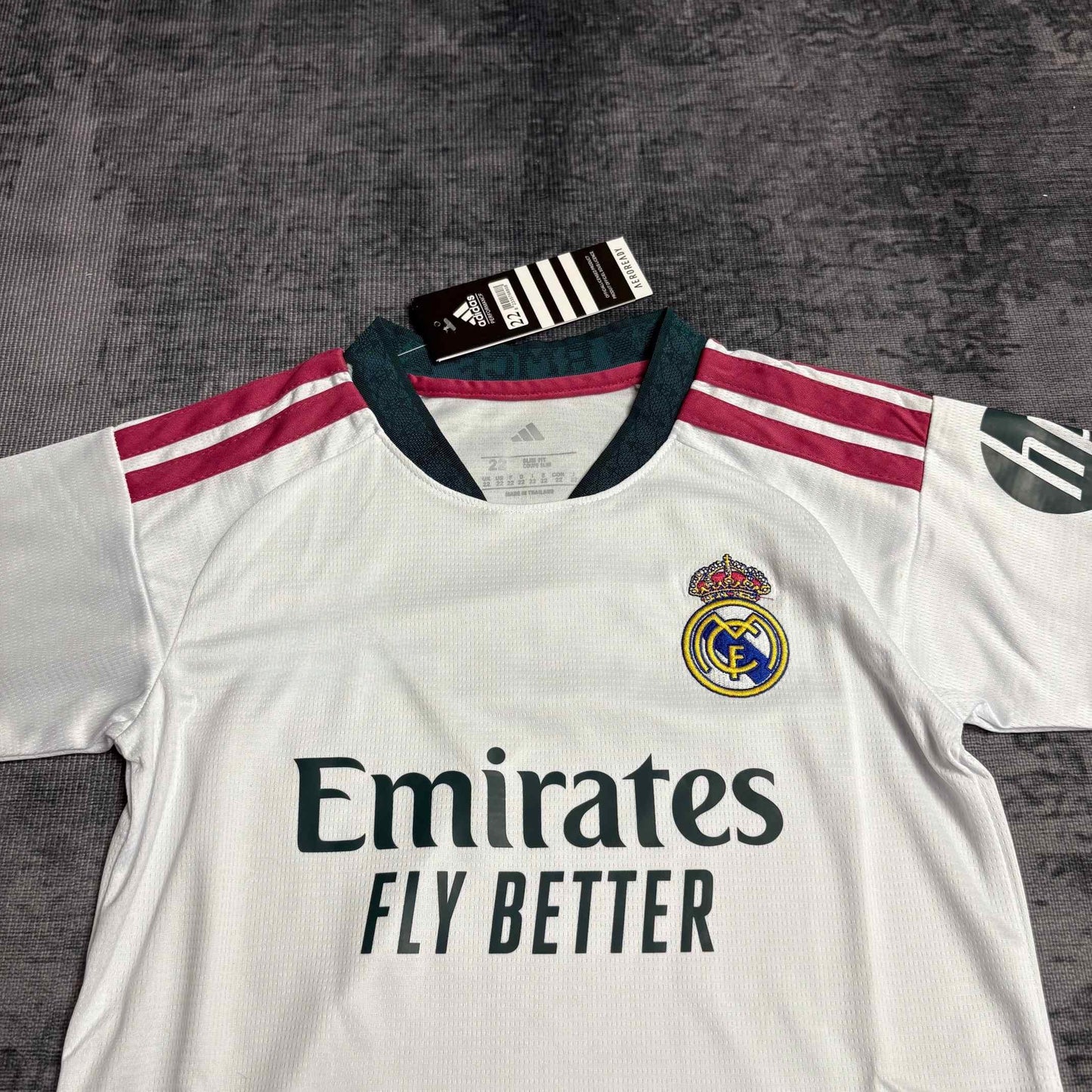 2026-27 Real Madrid Heimtrikot Kinder GRÖSSE 16-28