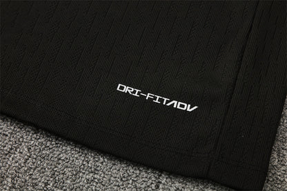 Conjunto de entrenamiento rojo del Barcelona 2024-25 (tallas S-2XL)