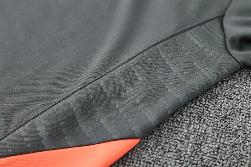 Conjunto de entrenamiento rojo del Barcelona 2024-25 (tallas S-2XL)