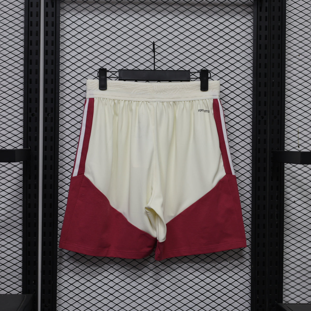 Short Real Madrid 2026-27, version joueur, S-2XL