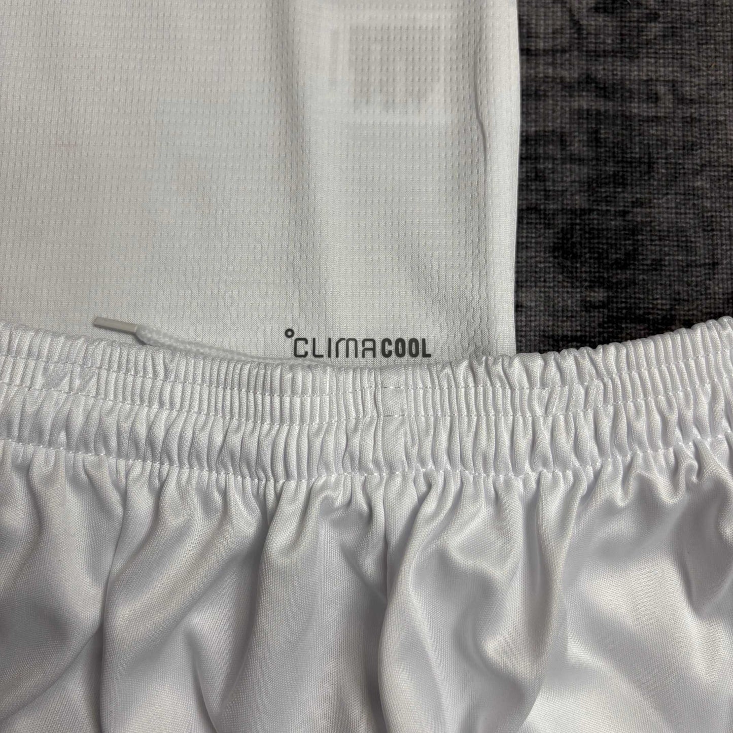2026-27 Real Madrid Heimtrikot Kinder GRÖSSE 16-28