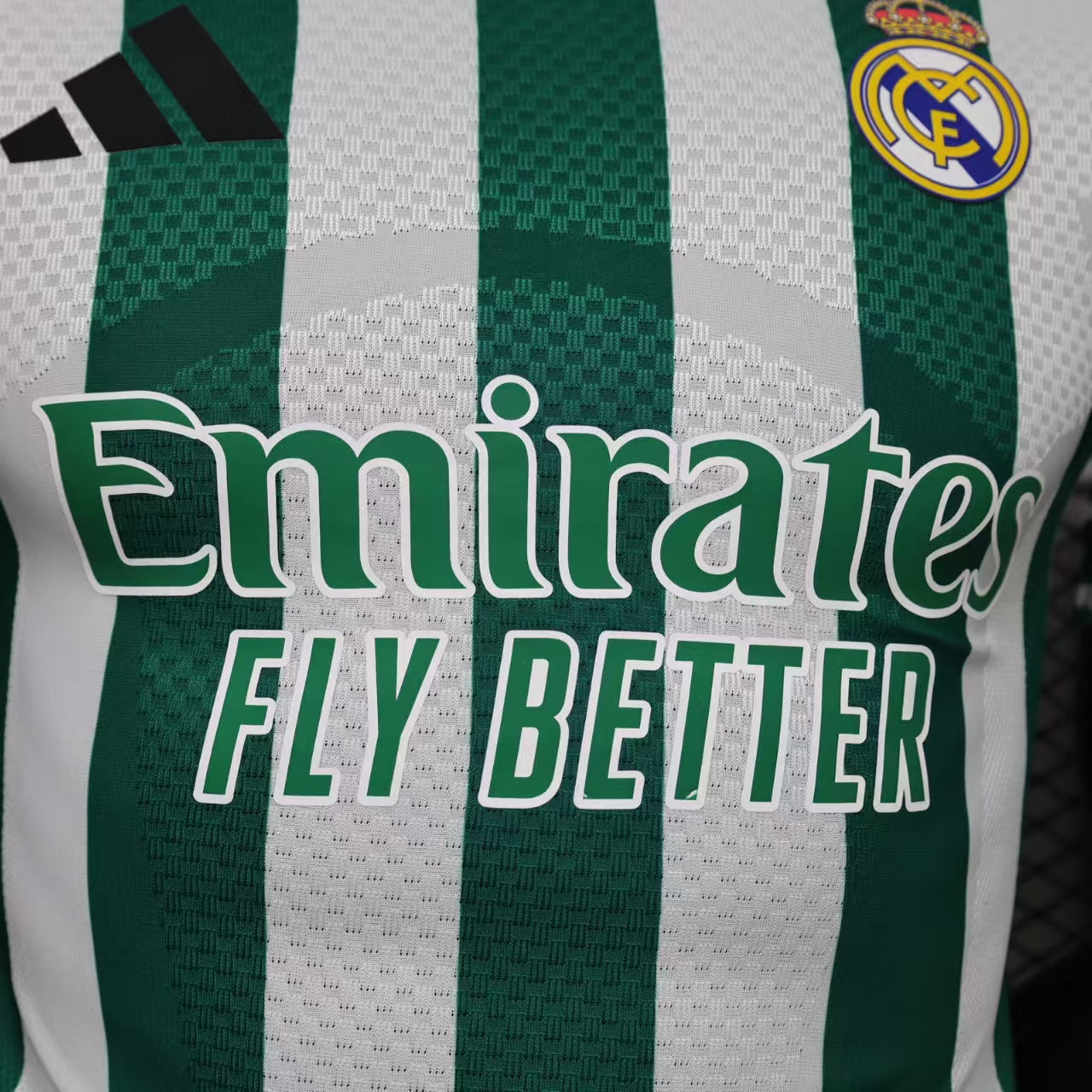 2026-27 Real Madrid Edición Especial Jugador Rayas verdes y blancas S-2XL