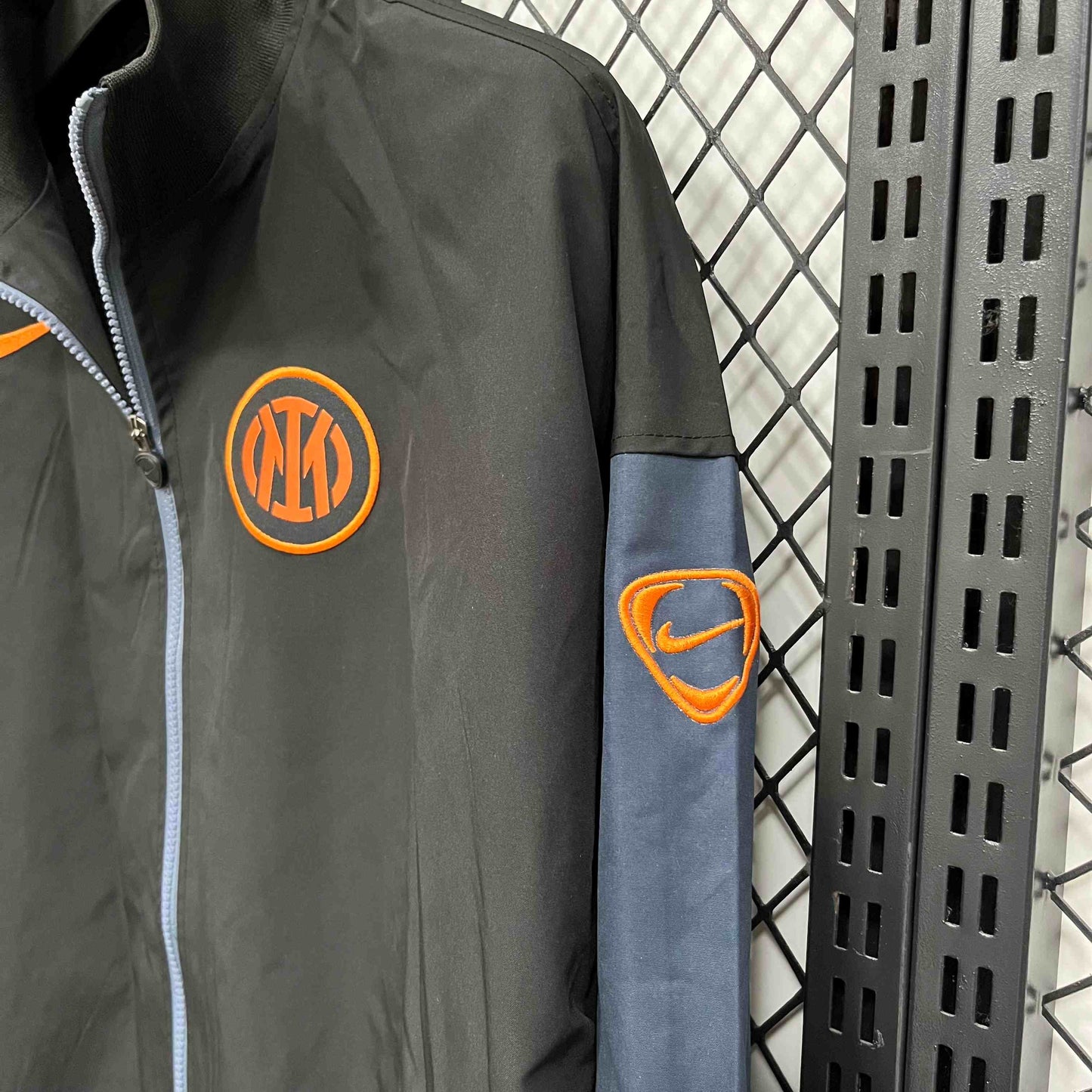 2025-26 Inter Mailand schwarz-grauer wasserdichter Windbreaker S-2XL