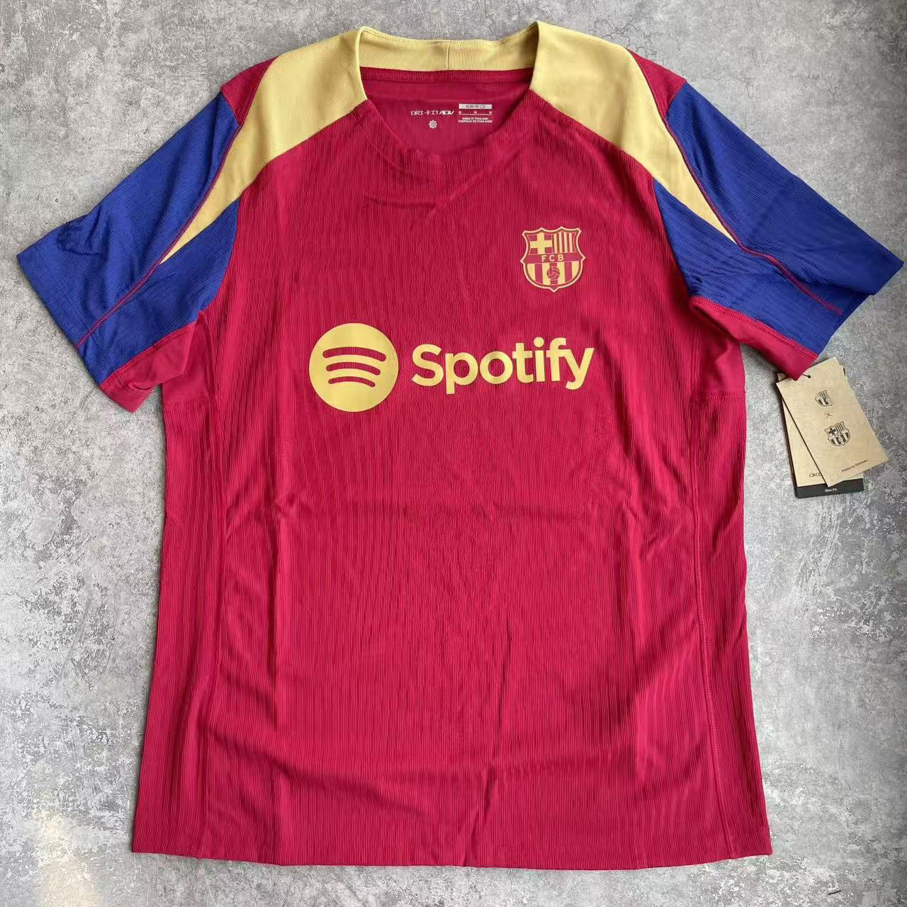 Edición conjunta Barcelona White 2025-26 S-4XL