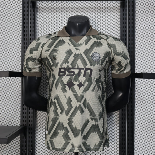 Camiseta de jugador blanca del Bayern Múnich 125 años 2025-26 (talla S-2XL)