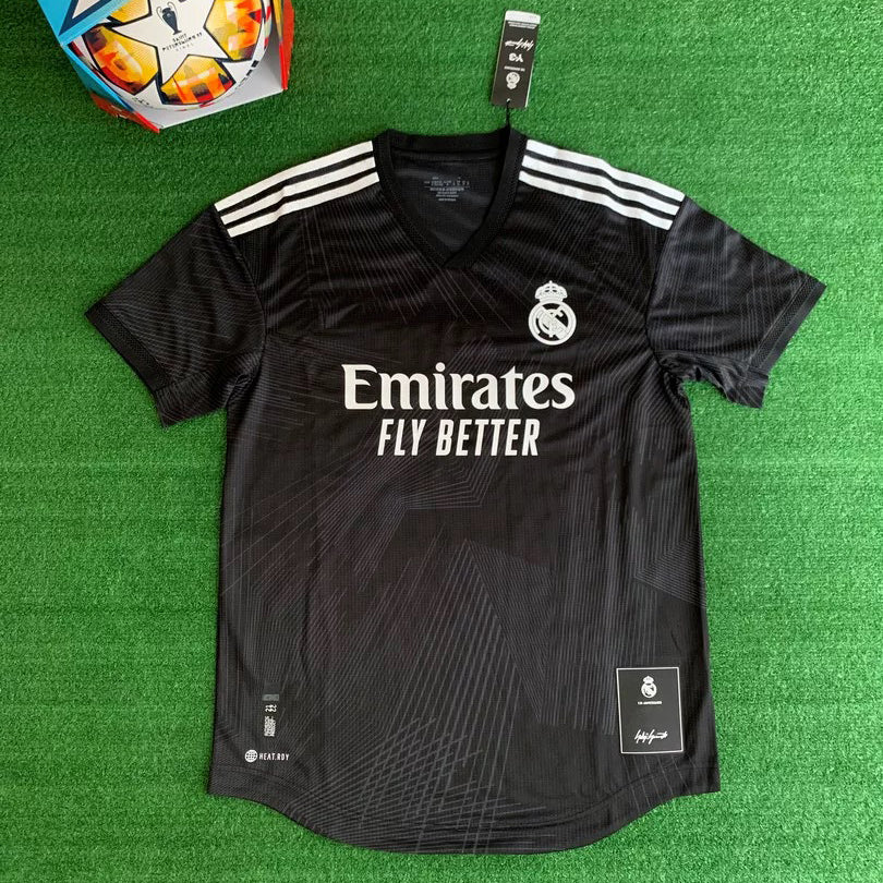 2022-23 Real Madrid Auswärtstrikot lila