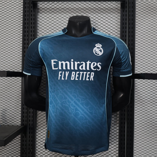 Camiseta especial del Real Madrid 2025-26 (talla S-2XL)
