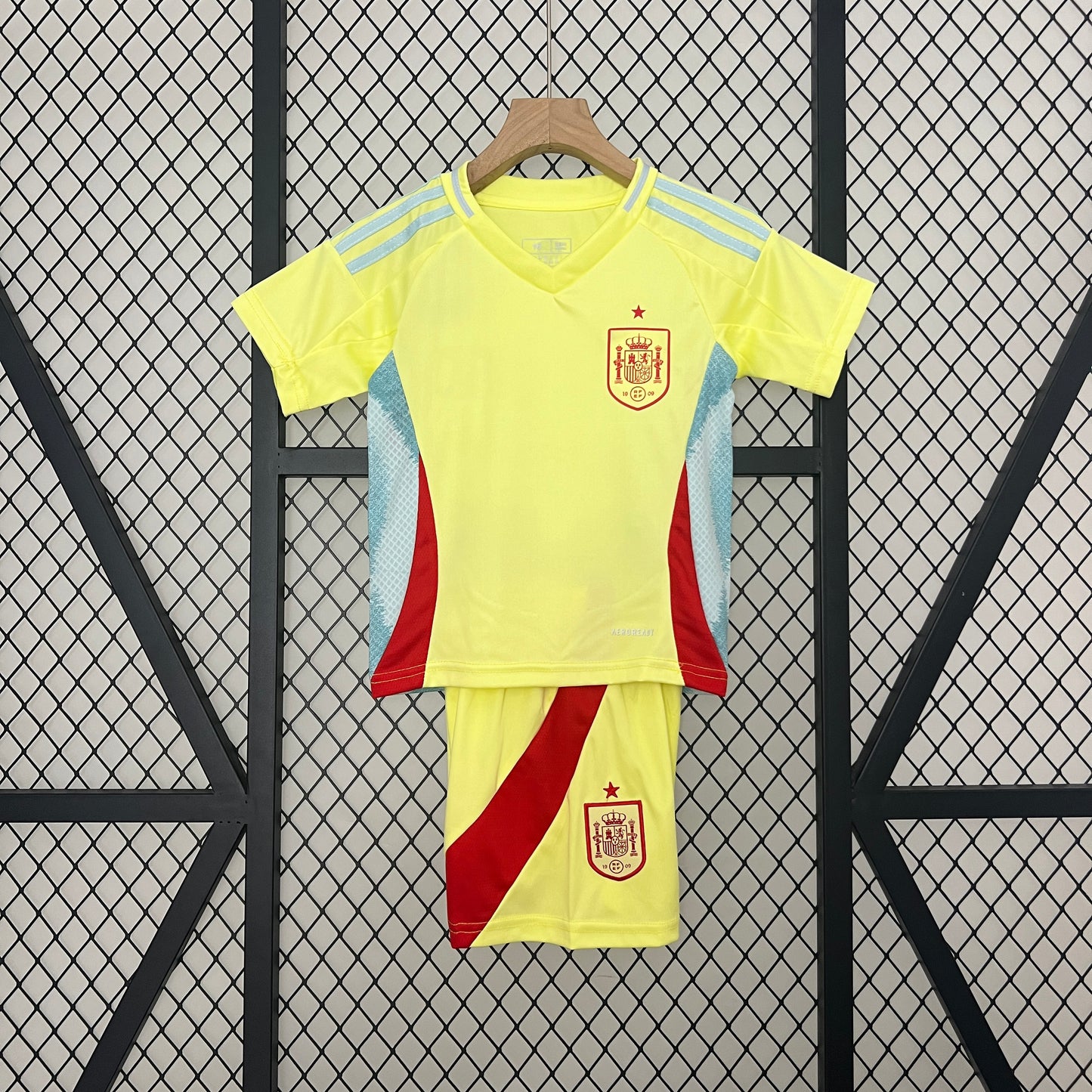 2024-25 kids Spain away size 16-28