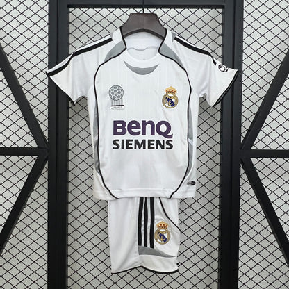 2006-07 Real Madrid Home Retro KIDS 16-28