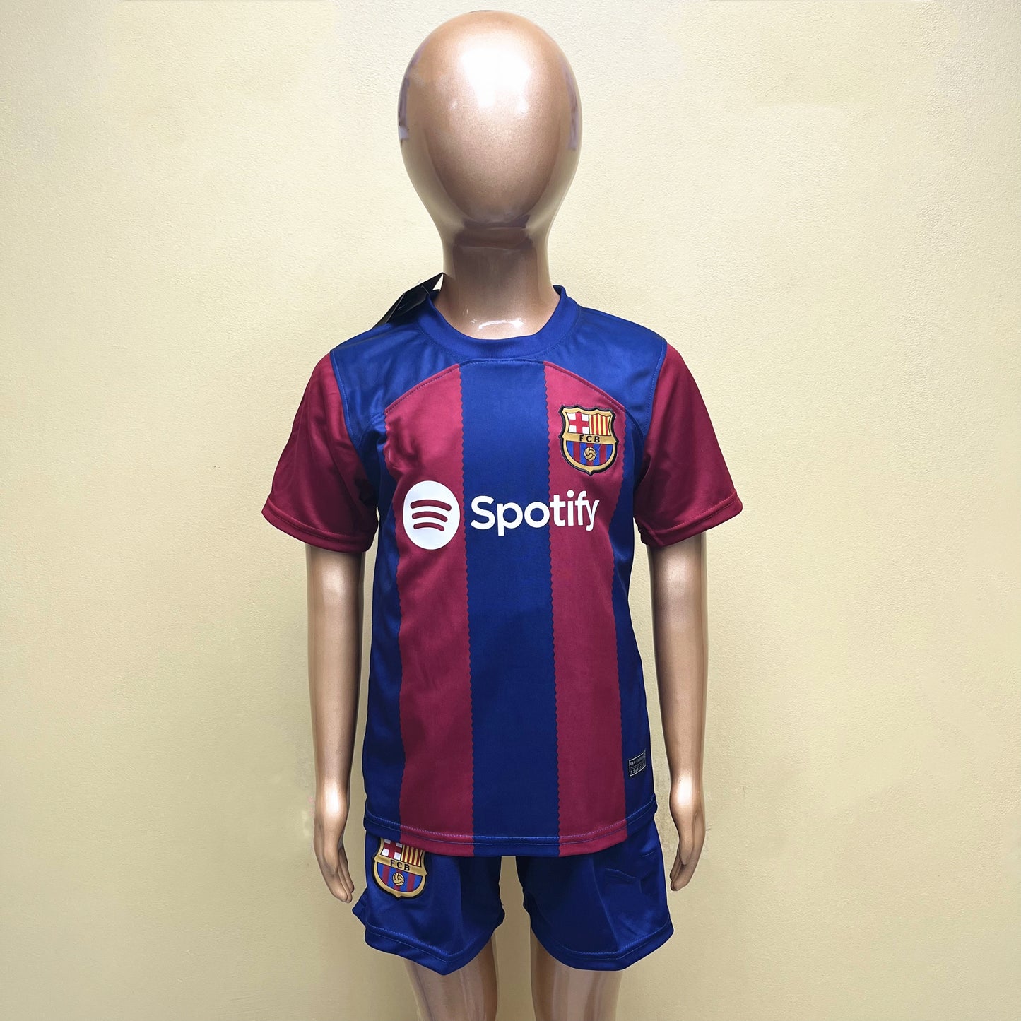 Children's clothing 2023-24 Barcelona home sizes 16-28