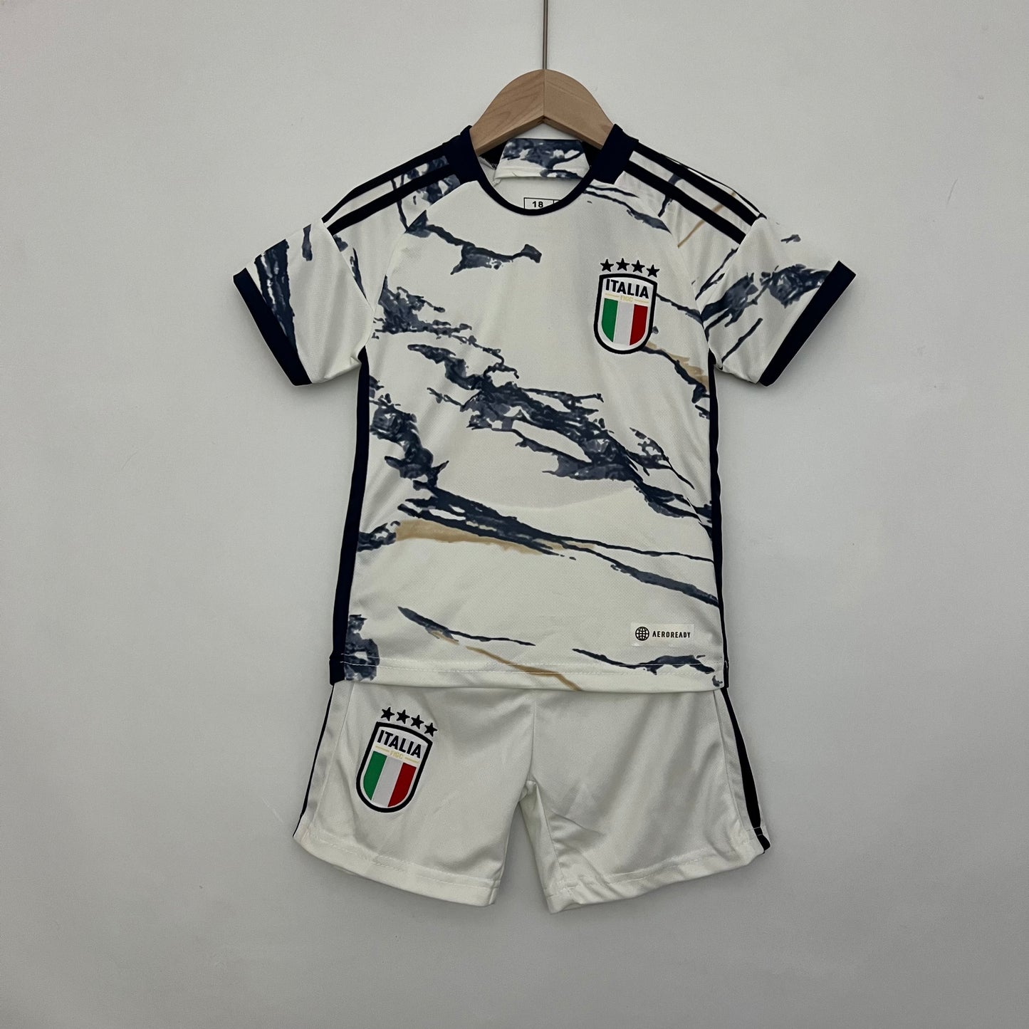 2023-24 Kids Italy away size 16-28