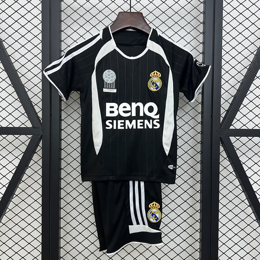 2006-07 Real Madrid Away Retro KIDS 16-28