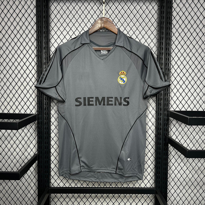 02/03 Real Madrid  Away Retro S-2XL