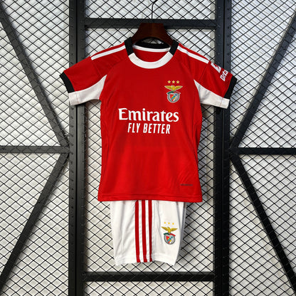 Das dritte Trikot für die Olympischen Spiele 2023 und 2024 in Marseille