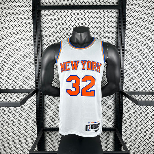 NBA 2025-26 New York Knicks  32 TOWNS White