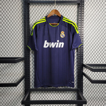 02/03 Real Madrid  Away Retro S-2XL