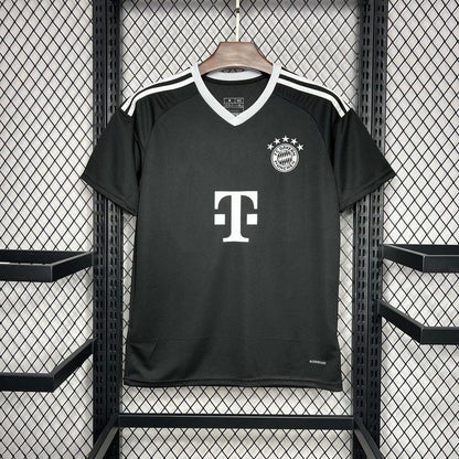 2024-25 Bayern Munich Training Top S-2XL