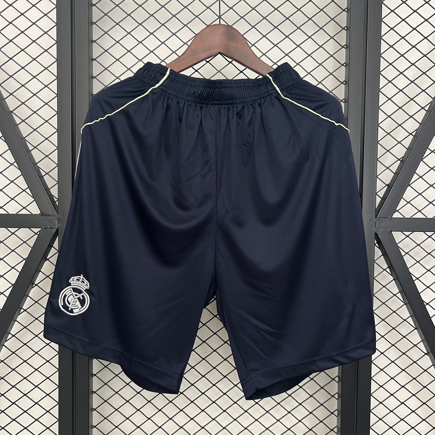 Pantalón corto local del Barcelona 2024-25 S-2XL