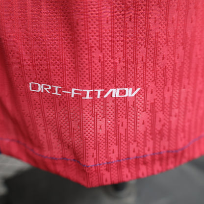 RETRO 2016-2017 Barcelona Long Sleeved Away