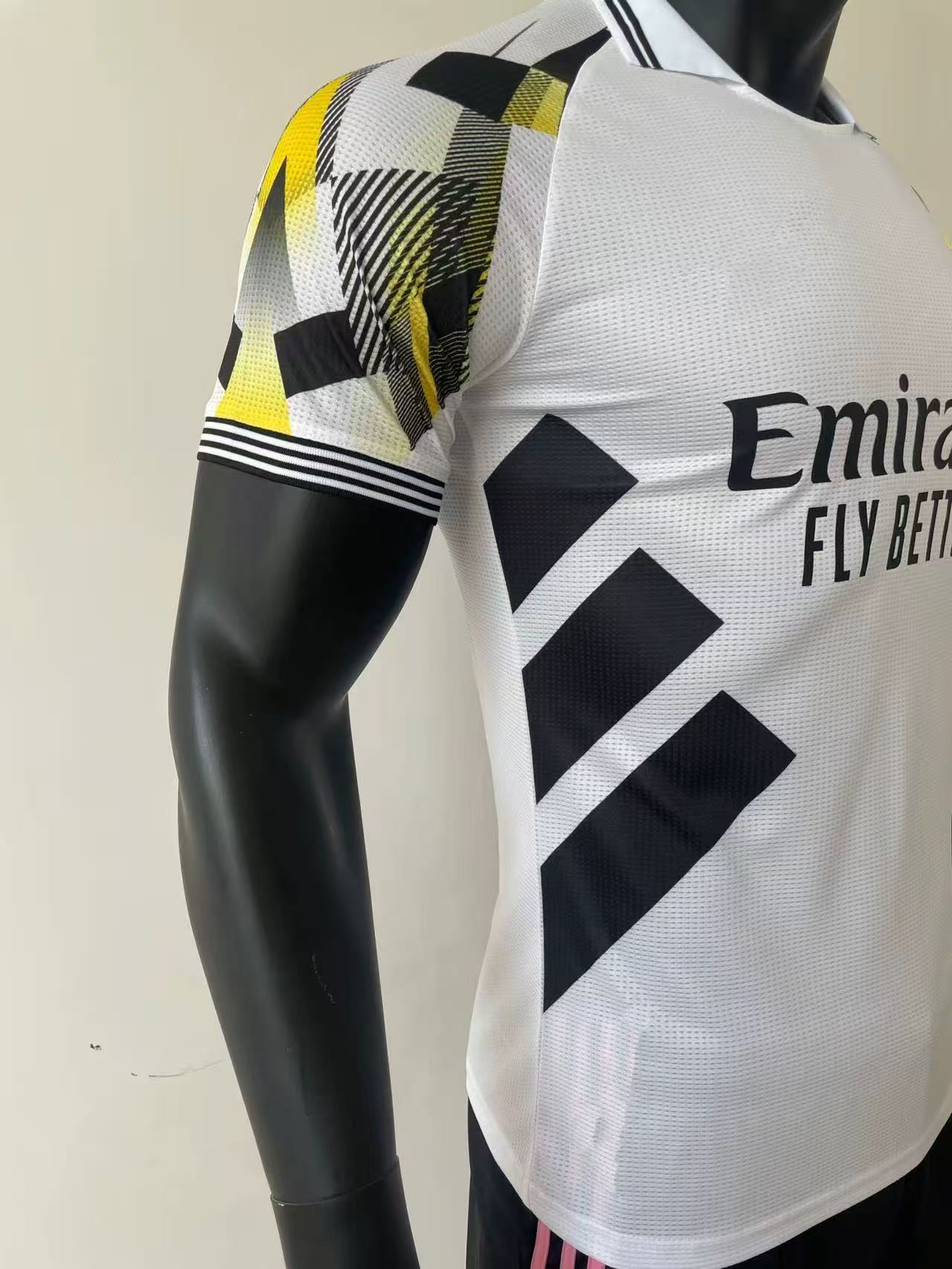 2025-26 Real Madrid Antique White Player S-2XL