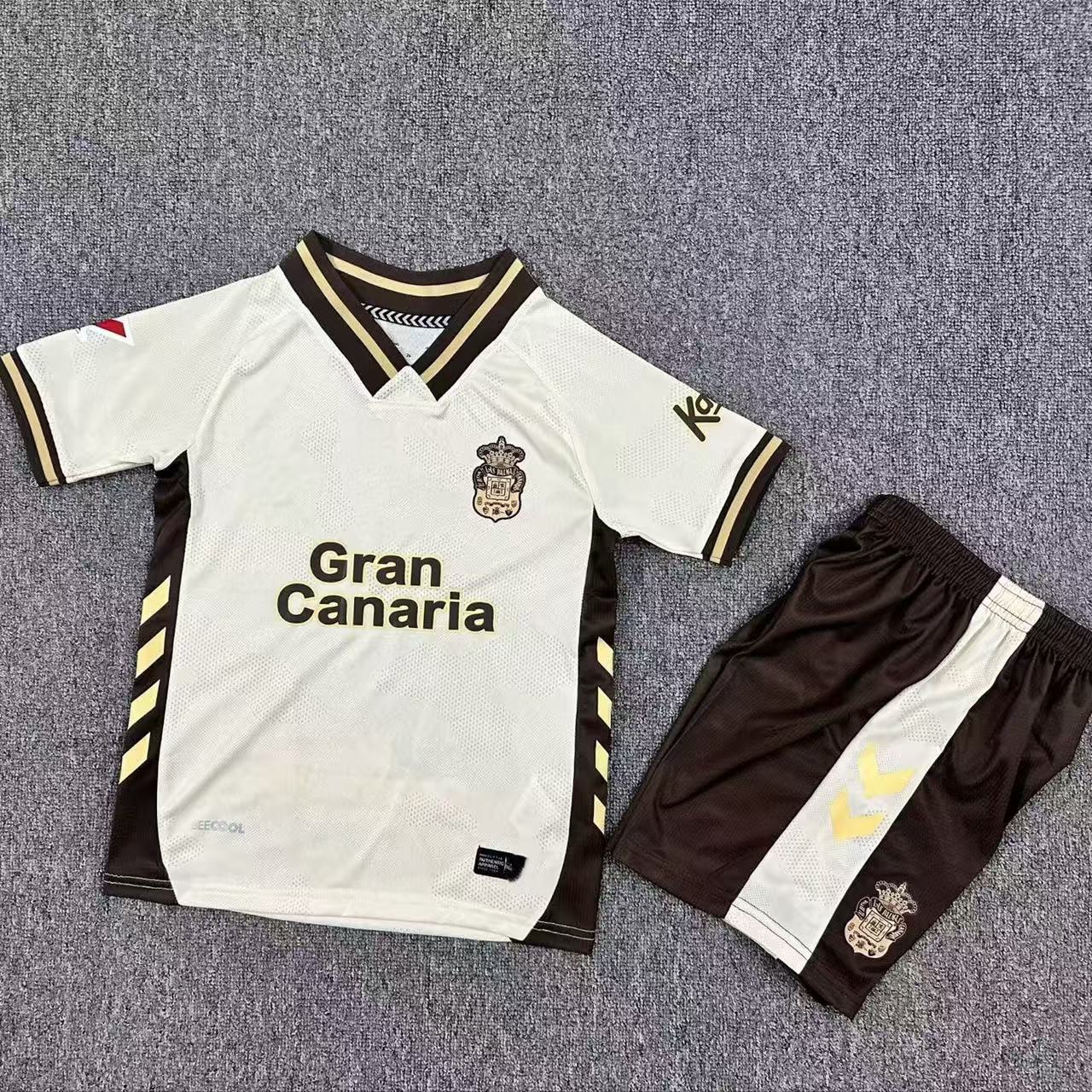 PSG Kinder-Outdoor-Trikotset 2023 2024