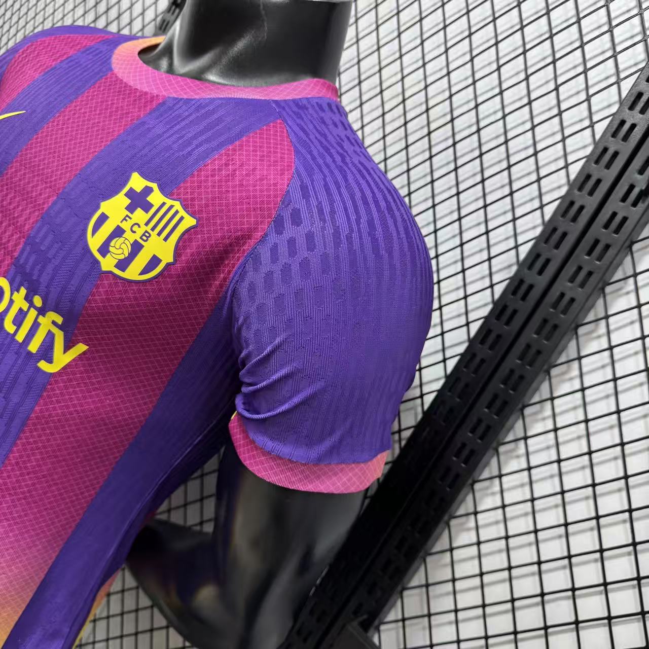 2026-27 Barcelona Special Edition Players S-2XL