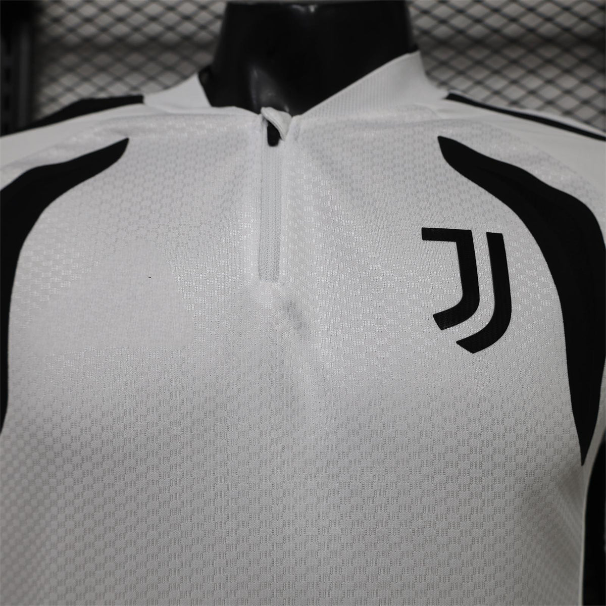 2026-27 Juventus White Training Long Sleeve Player S-3XL