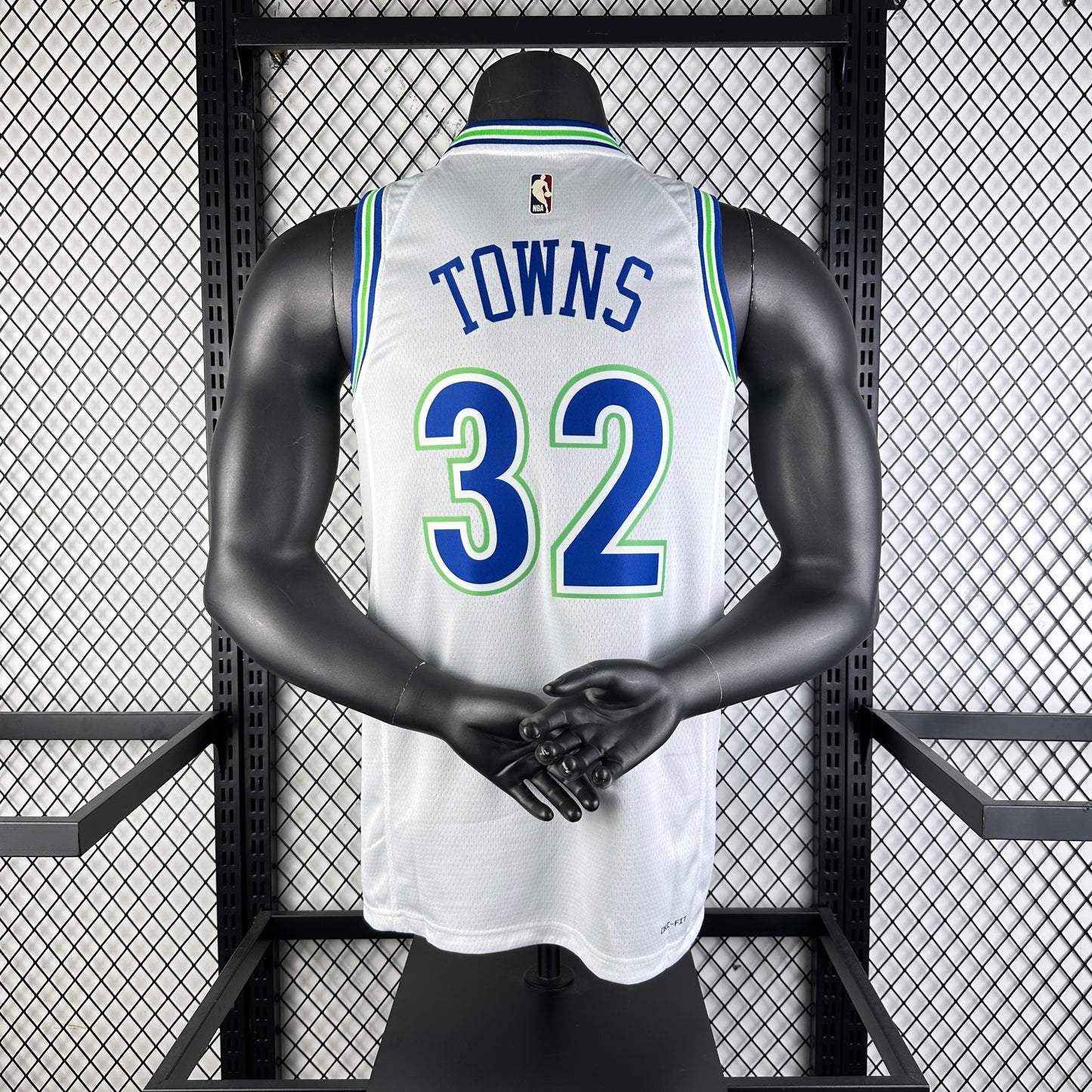 NBA 2024-25 Timberwolves Retro No. 32 TOWNS