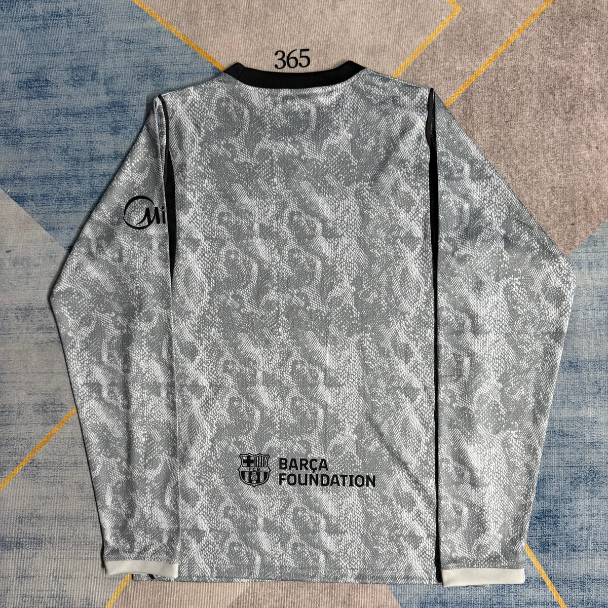 2026-27 Barcelona Goalkeeper Grey Long Sleeve S-2XL