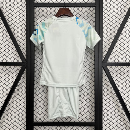 Heimtrikots für Kinder des AC Mailand 2023 und 2024