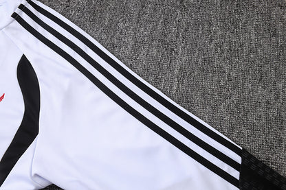 2026-27 Liverpool White Half Zip Training Suit Adults Or Children