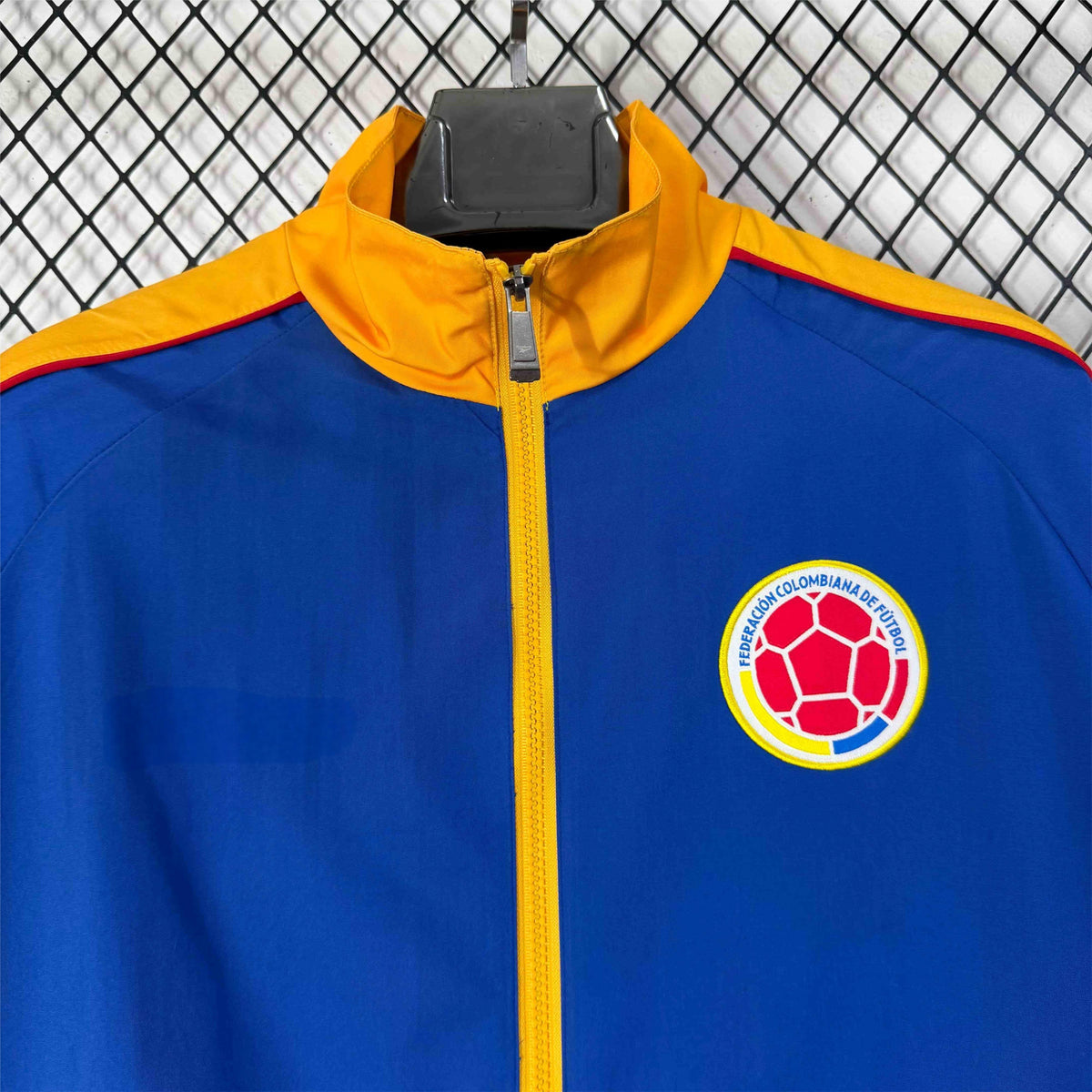 2026 Colombia Retro Casual Windbreaker S-2XL