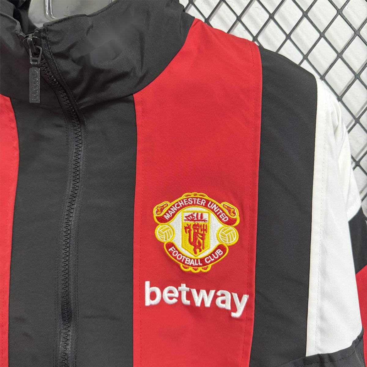 2026-27 Manchester United EQT Casual Training Windbreaker S-2XL