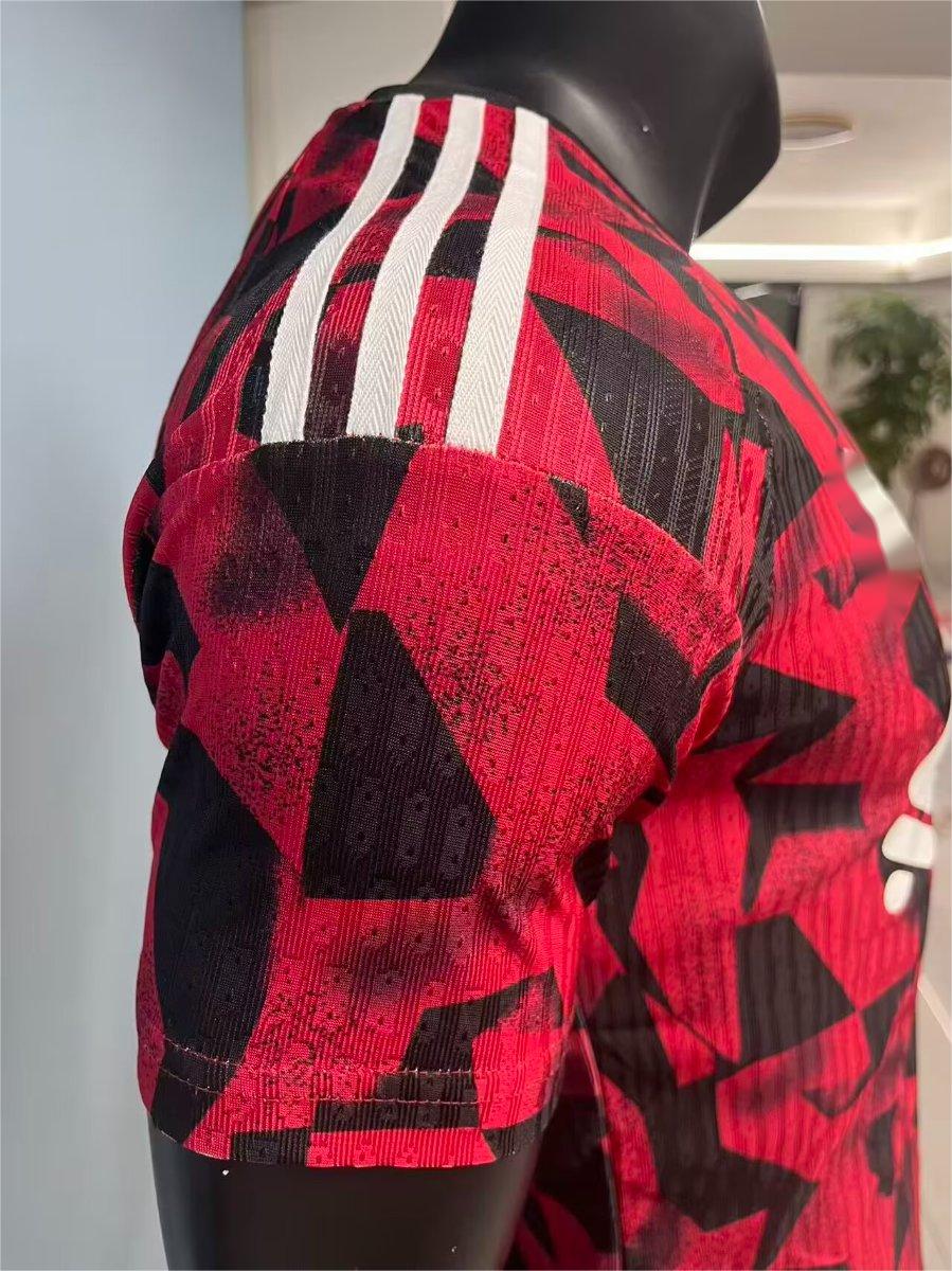 2026-27 Liverpool Red Black Geometric Pattern Pre-Match Training Player S-3XL