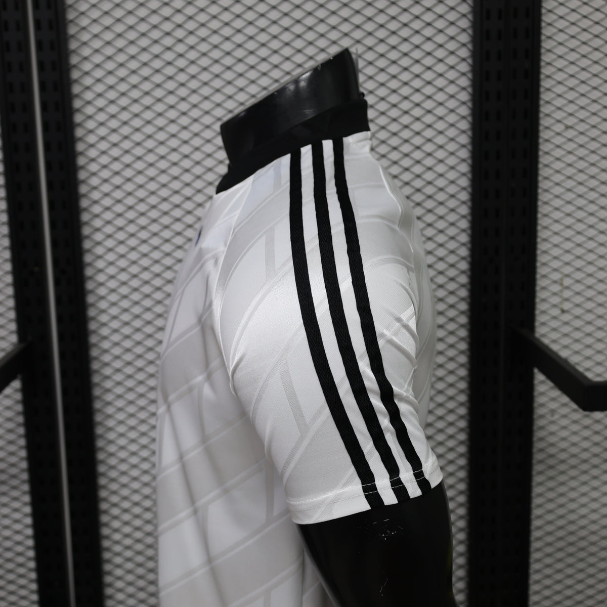 2026-27 Real Madrid White Casual Retro Player S-2XL