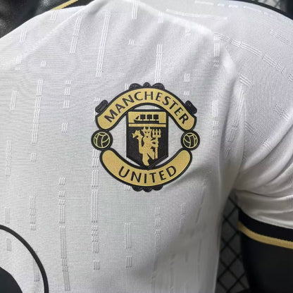 2026-27 Manchester United Auswärtstrikot Weiß mit goldenem Besatz Spieler S-3XL