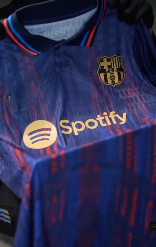 Barcelona Kit de 5 Piezas Versión Jugador Tallas S–2XL