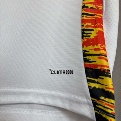 Edición especial alemana 2026 S-4XL