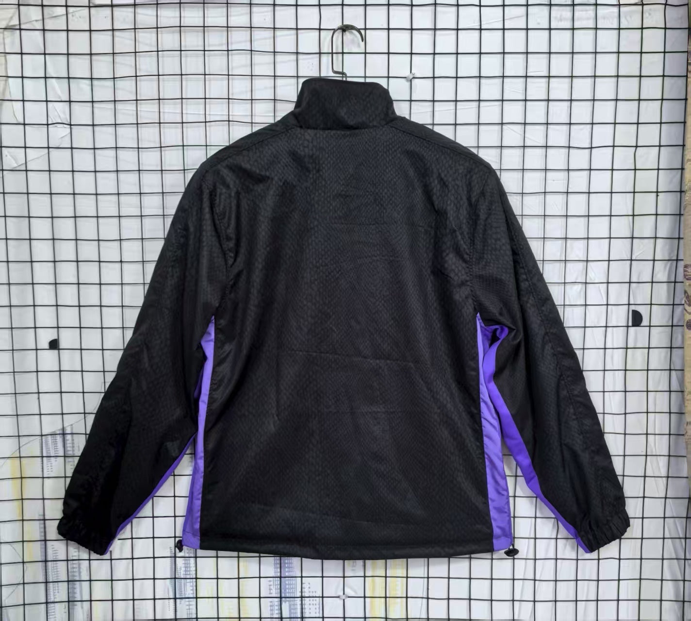 2025-26 Barcelona Retro Thick Embroidered Fully Waterproof Windbreaker S-2XL