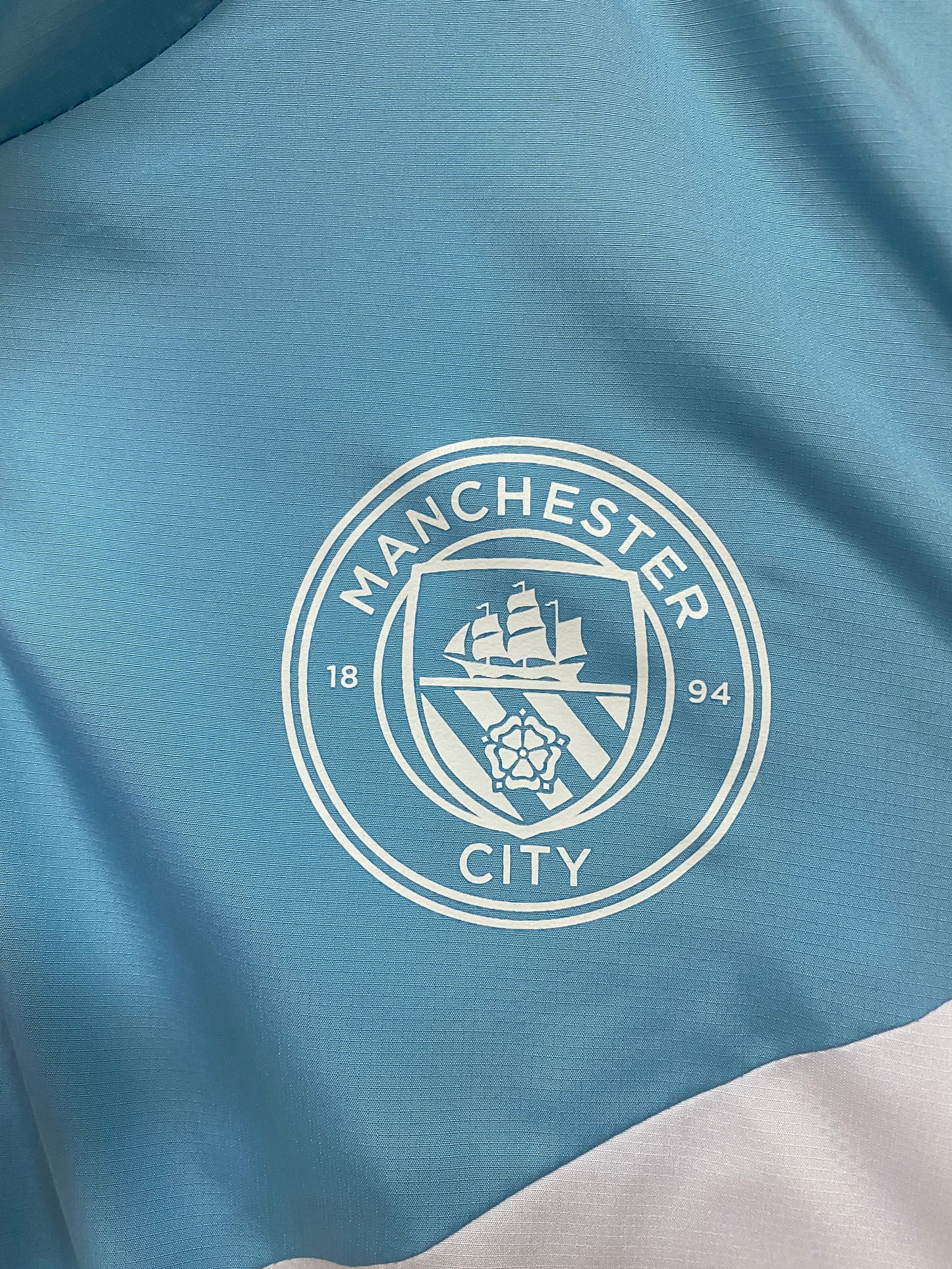 21-22 Manchester City Windbreaker Blau und Weiß S-XXL