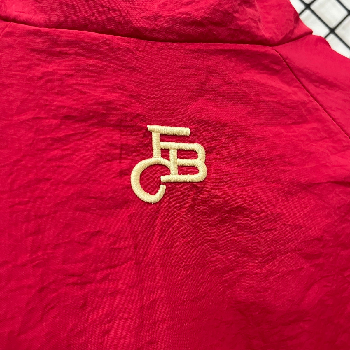 2025-26 Bayern Retro Windbreaker S-2XL